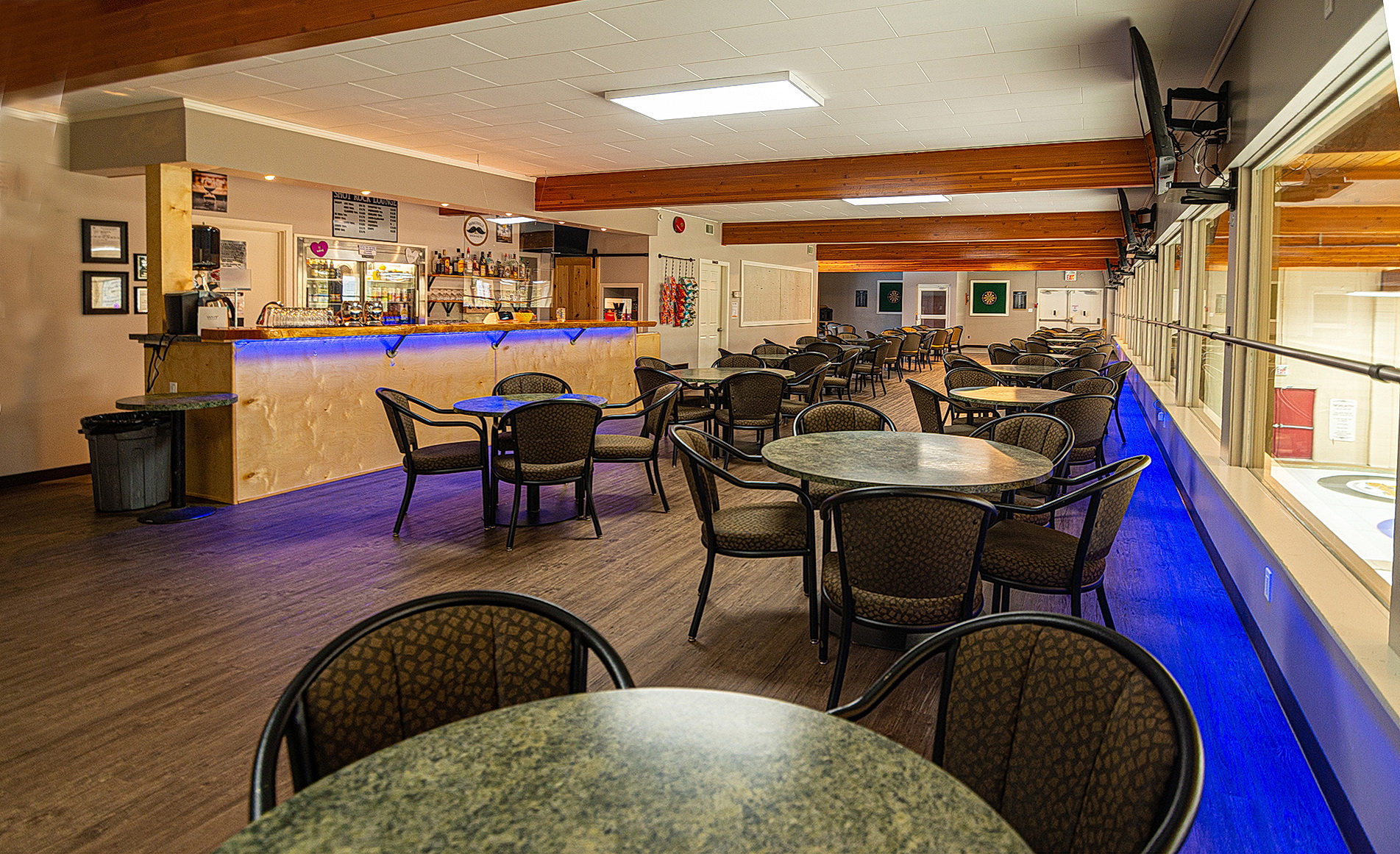 shot rock lounge 01a